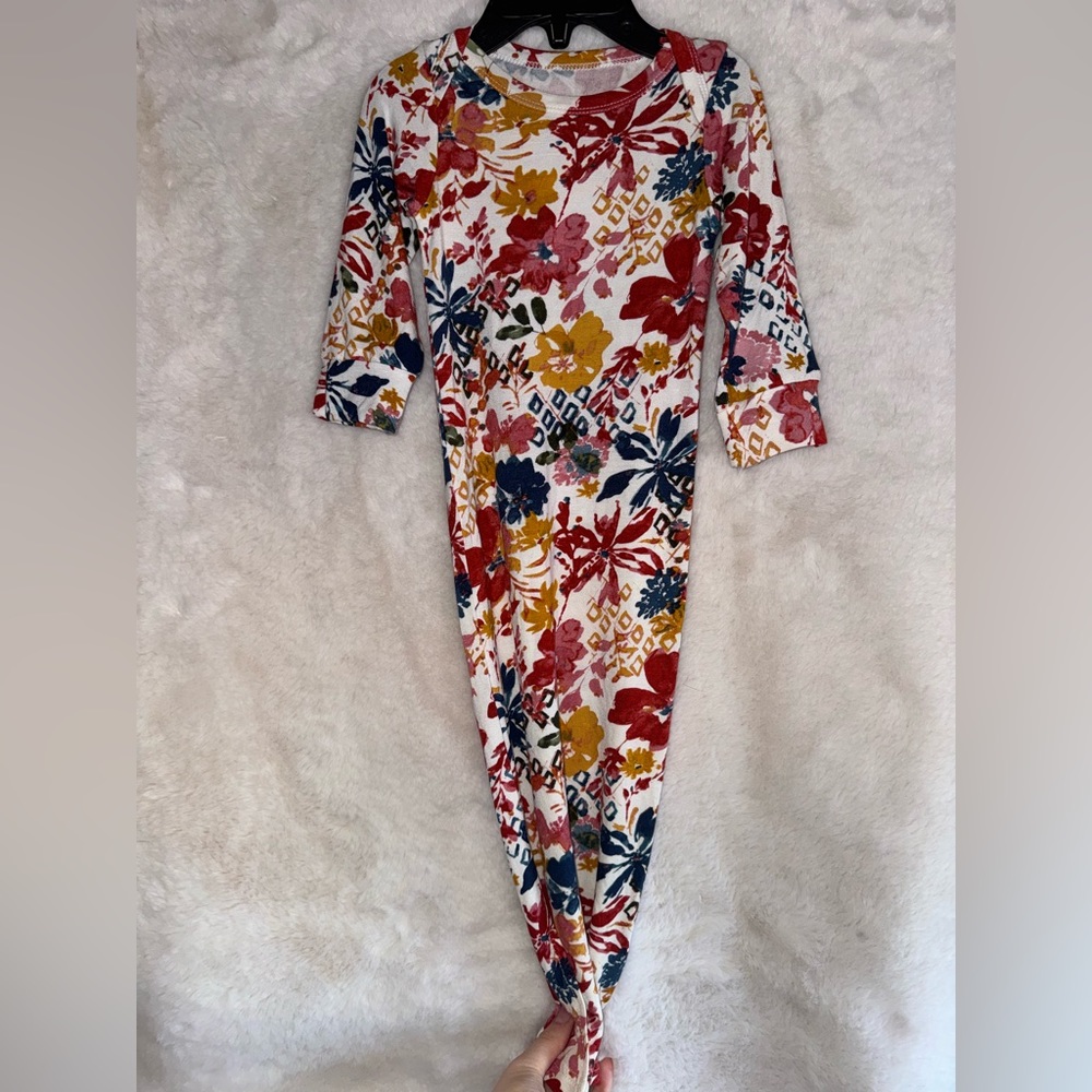 Bamboo baby girl knotted gown